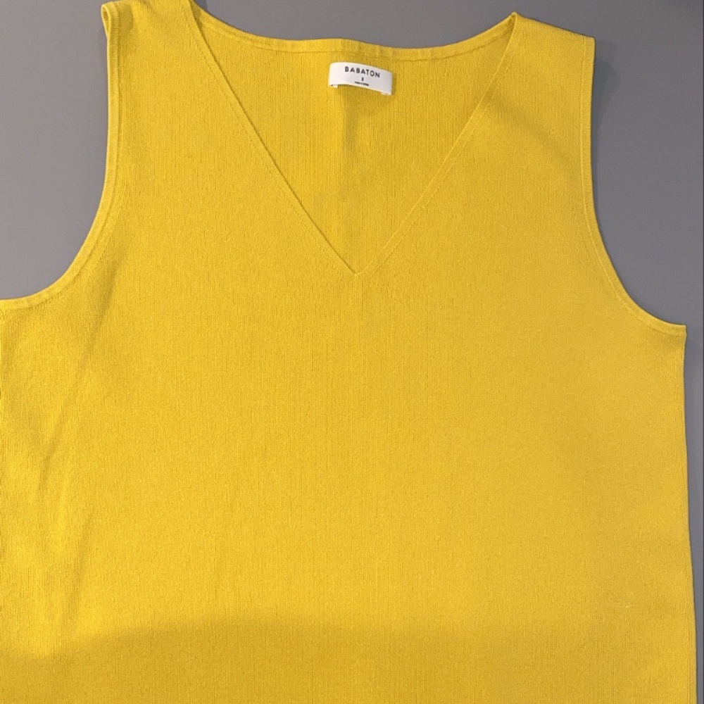 Aritzia, Babaton, Yellow Knit Tank, Size Small.